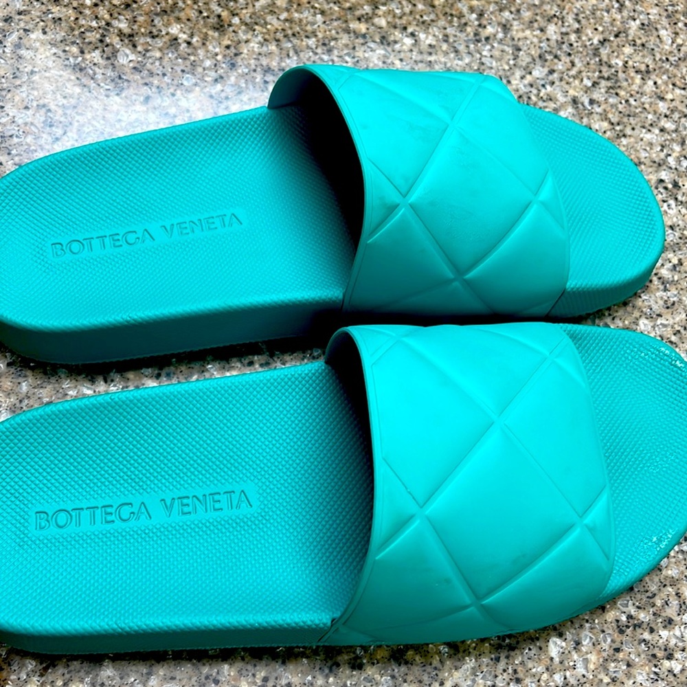 Bottega Veneta Sandals New.